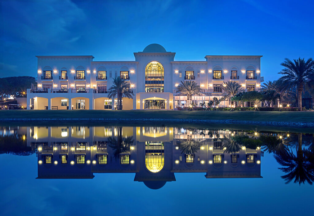 luxury mansion atemirates hills at night view