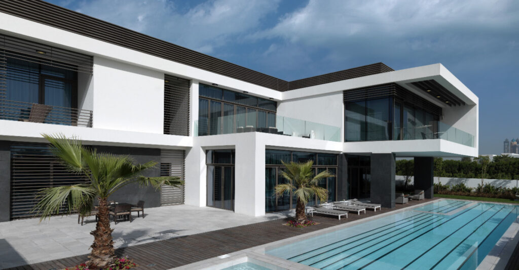 luxury mansiosn at district one