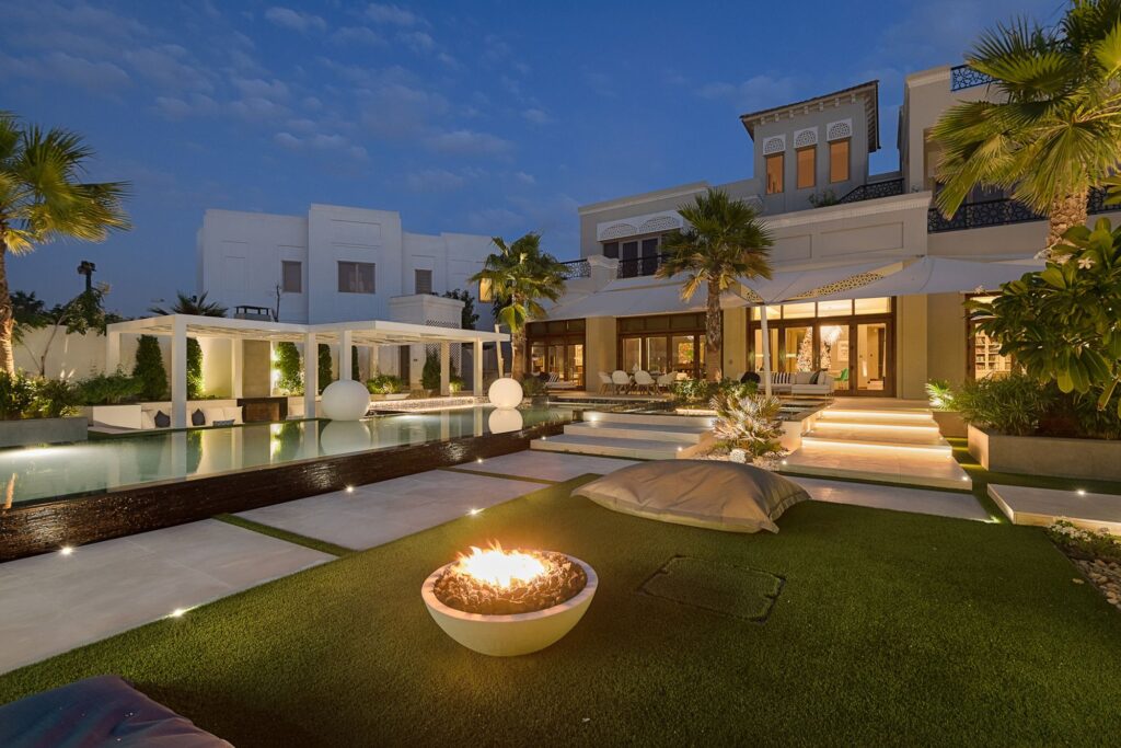 Lush green spaces in Al Barari, Dubai, featuring botanical gardens, parks, and waterways in a serene community setting.